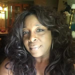 Meet your Posher, Charlotte